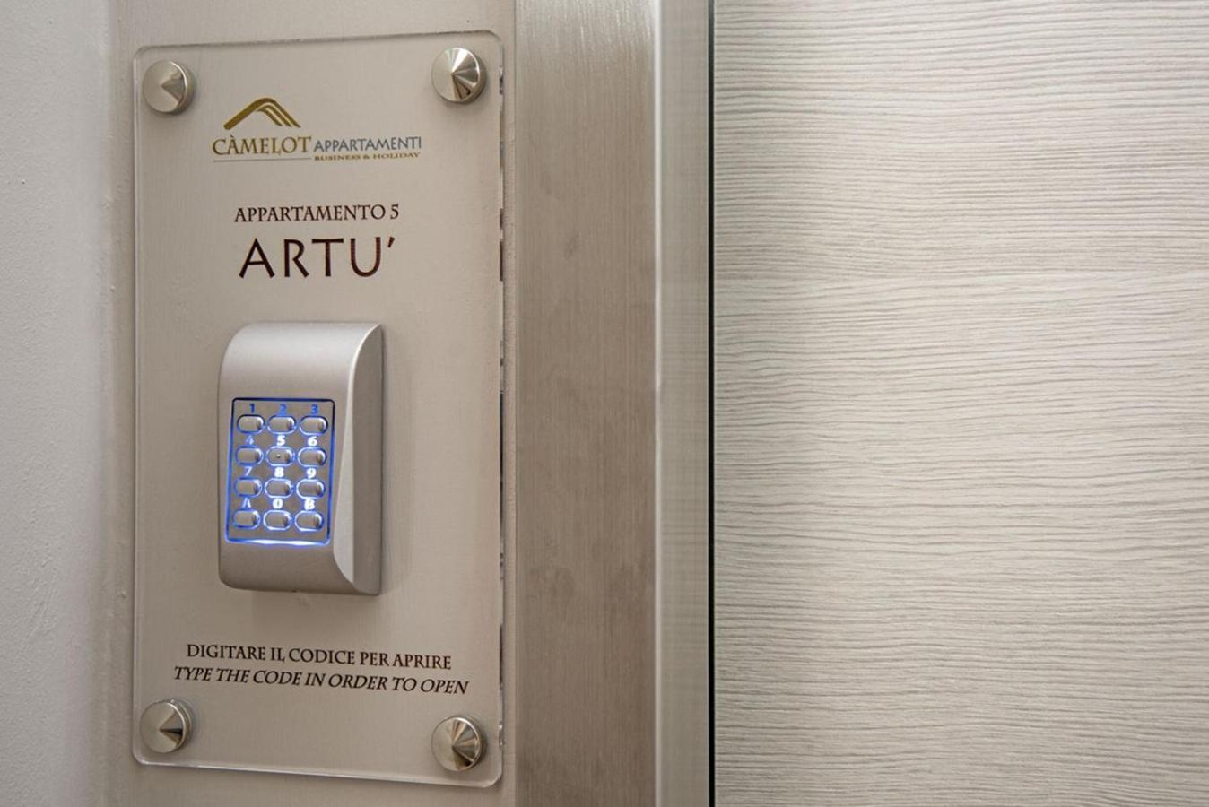Camelot Appartamenti - Business E Holiday San Martino Buon Albergo Exterior photo